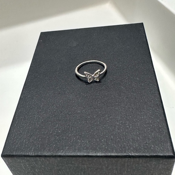 Evry Jewels Butterfly Ring - Picture 7 of 7